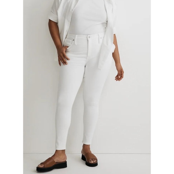 ❤️ NWT Madewell 9" Mid-Rise Skinny Crop Jeans in Pure White - Size 32 - Picture 1 of 11